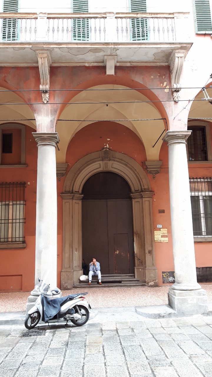 Francesco Rizzoli's home, Bologna - 02 (720x1280).jpg